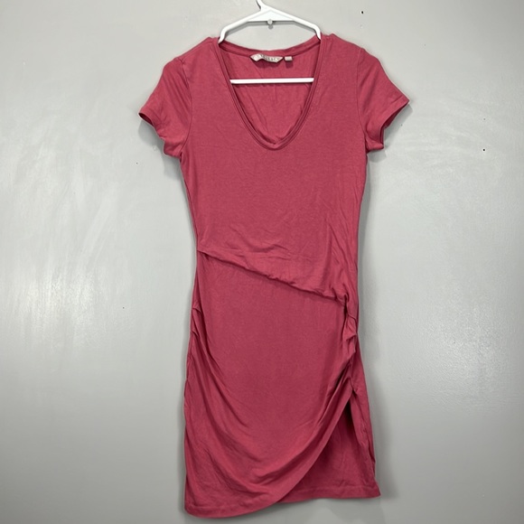 Athleta Dresses & Skirts - Athleta Pink Active Dress